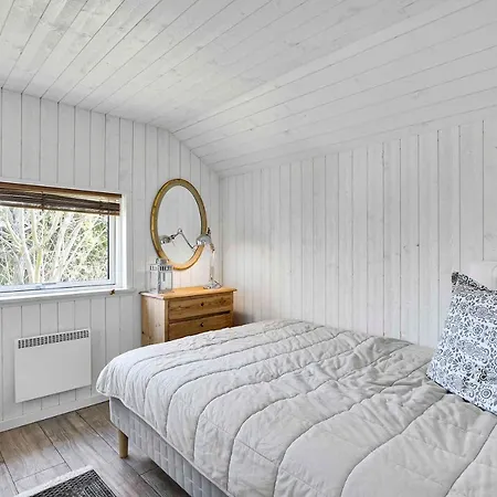 Within Walking Distance To The Water