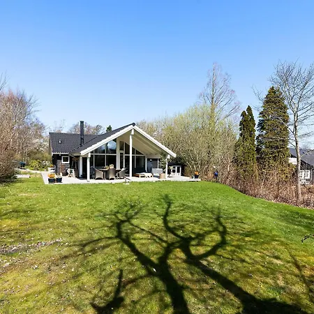 Within Walking Distance To The Water *